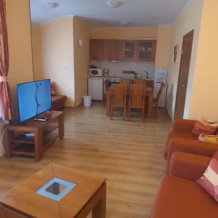 Snow Peak Todorka And Vihren /next To The Lift/ 7 Persons/ Апартаменти