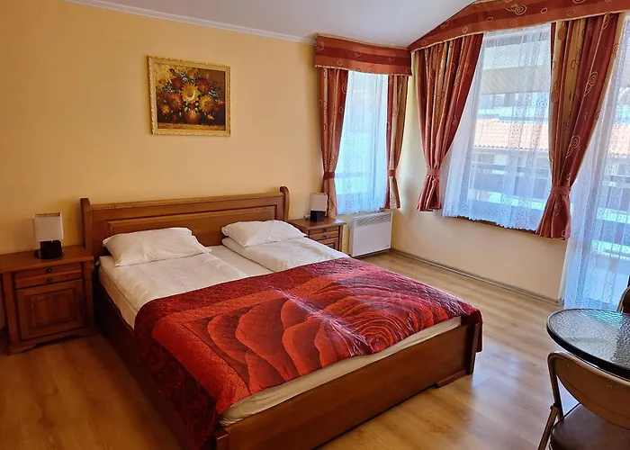 Snow Peak Todorka And Vihren /next To The Lift/ 7 Persons/ Bansko