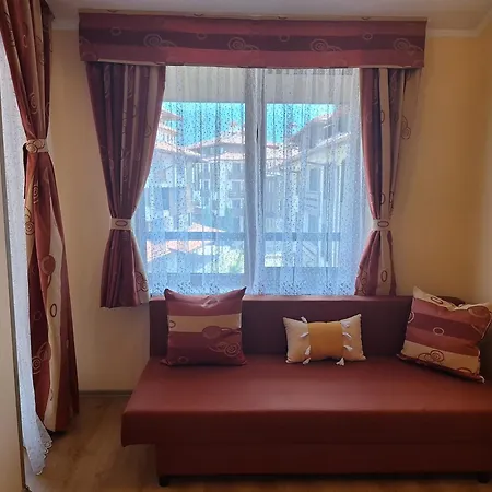 Apartment Snow Peak Todorka And Vihren /next To The Lift/ 7 Persons/ *