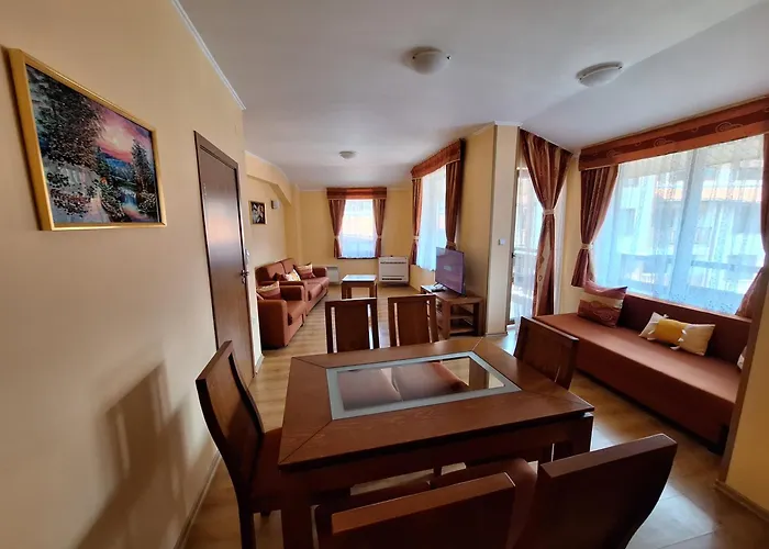 Snow Peak Todorka And Vihren /next To The Lift/ 7 Persons/