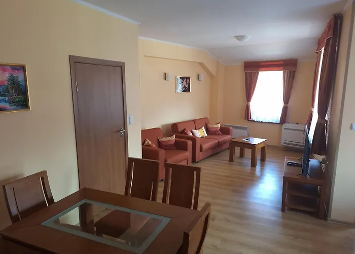 Apartment Snow Peak Todorka And Vihren /next To The Lift/ 7 Persons/ Bansko