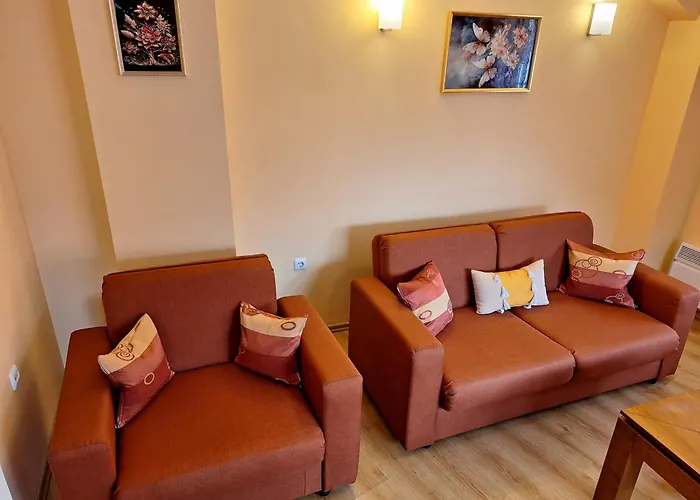 Snow Peak Todorka And Vihren /next To The Lift/ 7 Persons/ Apartment